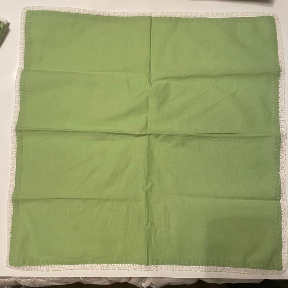 Pier 1 imports cotton green placemats set of 4‎ 20” x 20”
